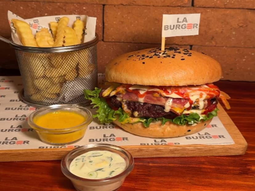 La Burger al Carbón