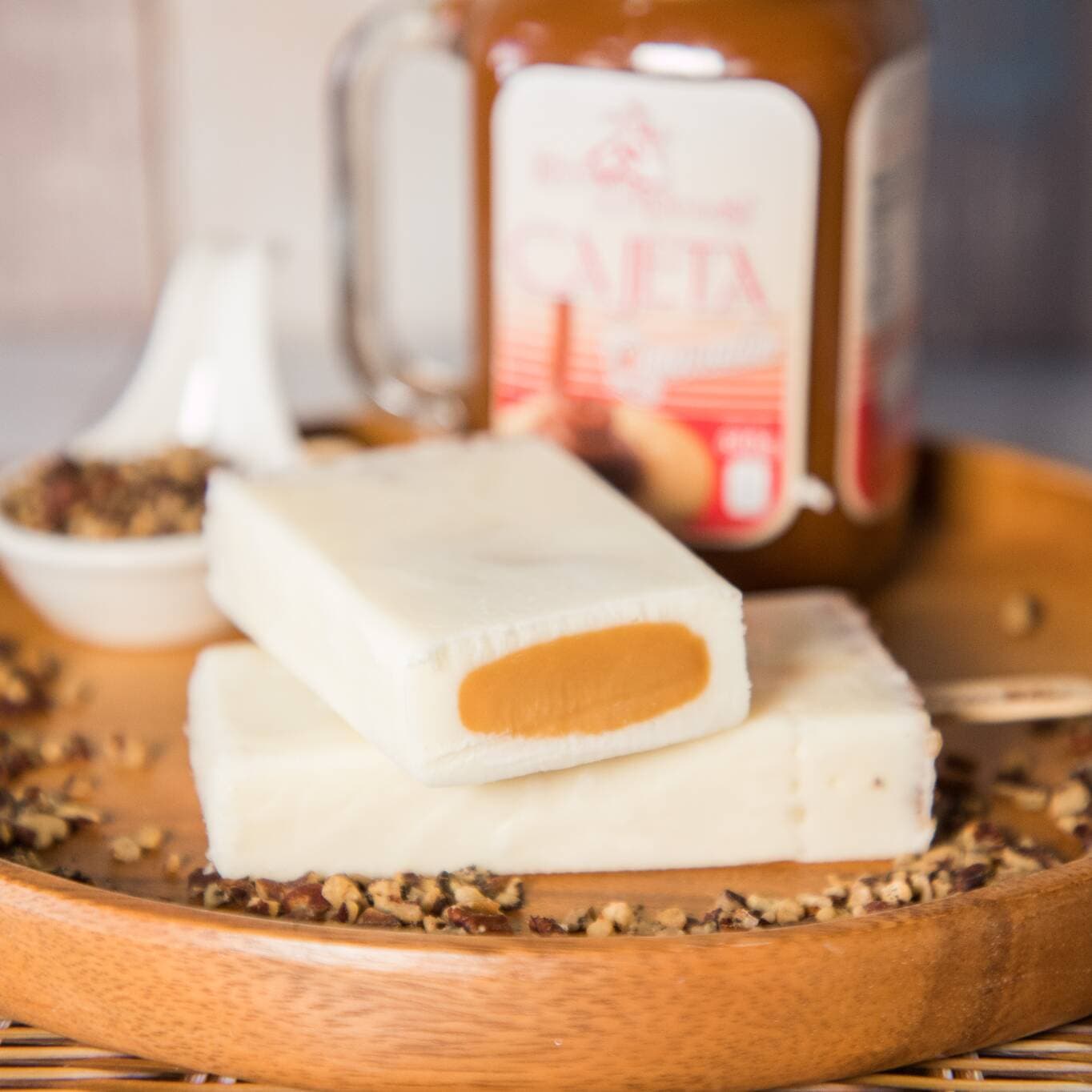 Paleta Nuez con Cajeta
