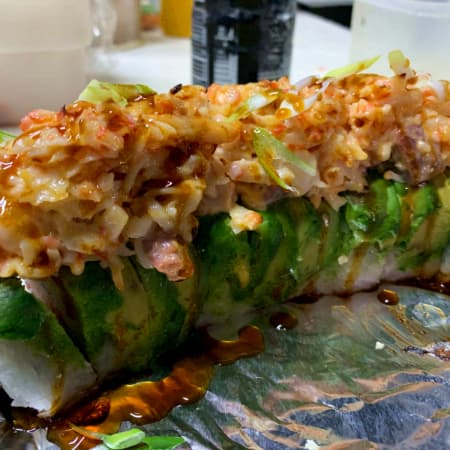 Aguacate Roll