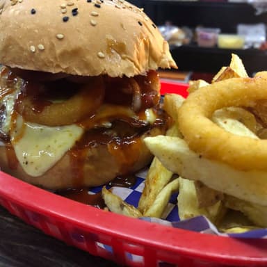 Mad West Burguer