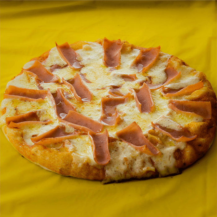 Pizza Grande Jamón y Queso