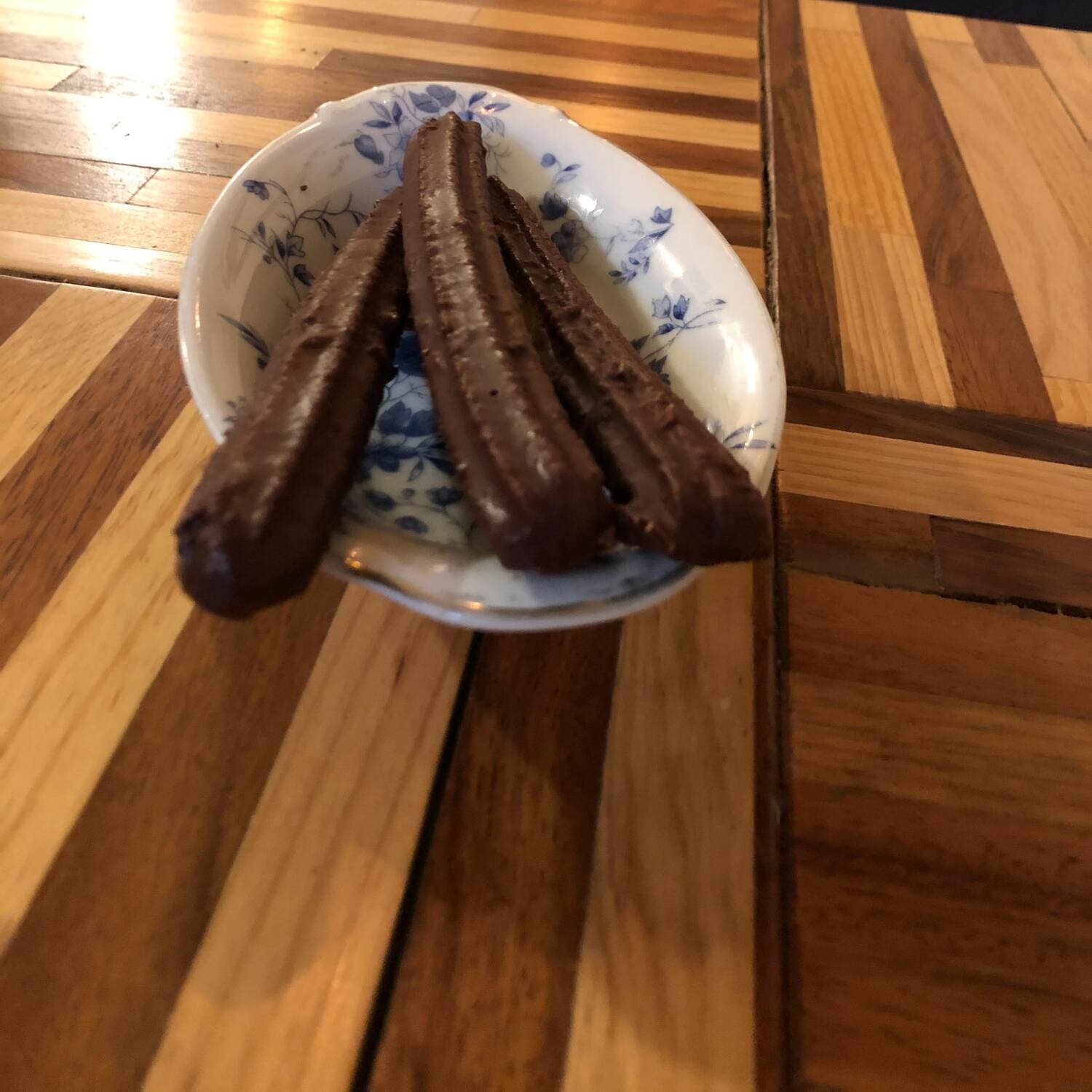 Churro Frió Cubierto de Chocolate