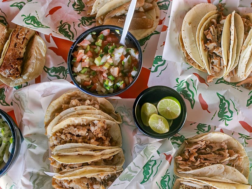 CARNITAS ESTILO MICHOACÁN (centro)