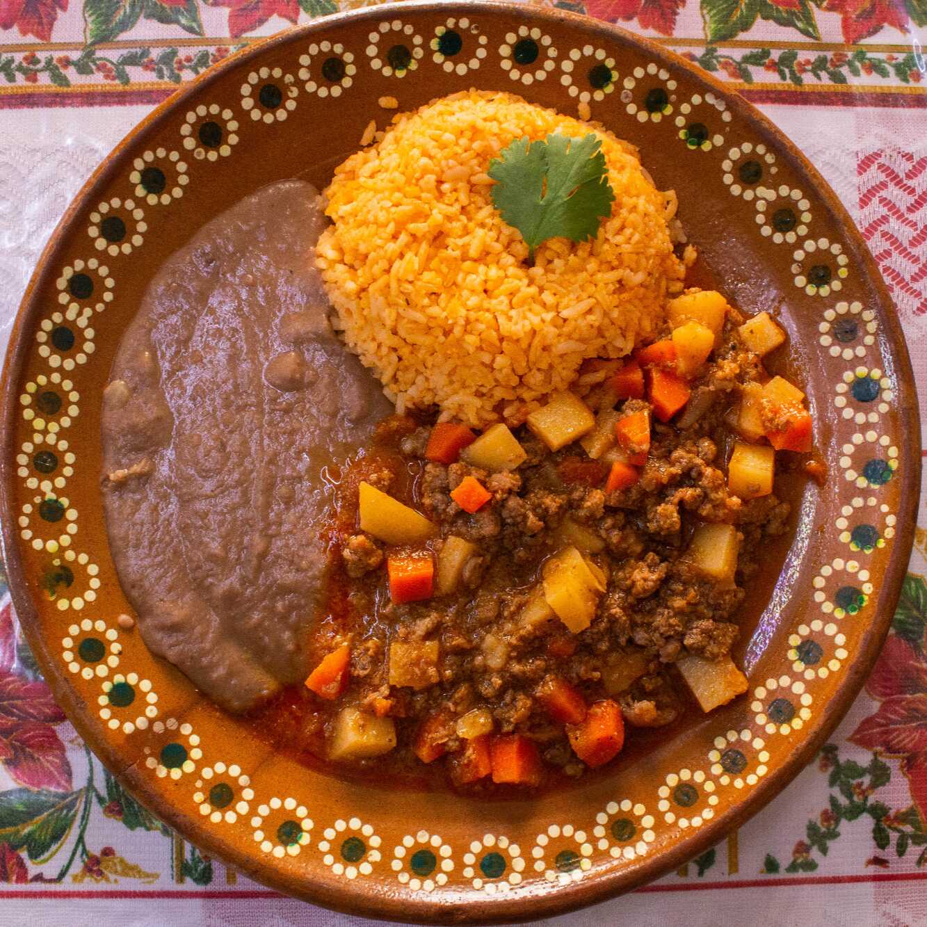 PLATILLO DE PICADILLO