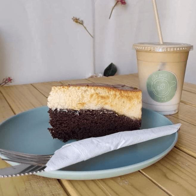 Chocoflan y Latte