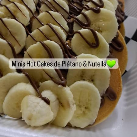 Hot Cakes Minis Platano & Nutella 12 pzas