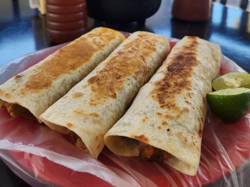 Tacos de guisado Q'sazon