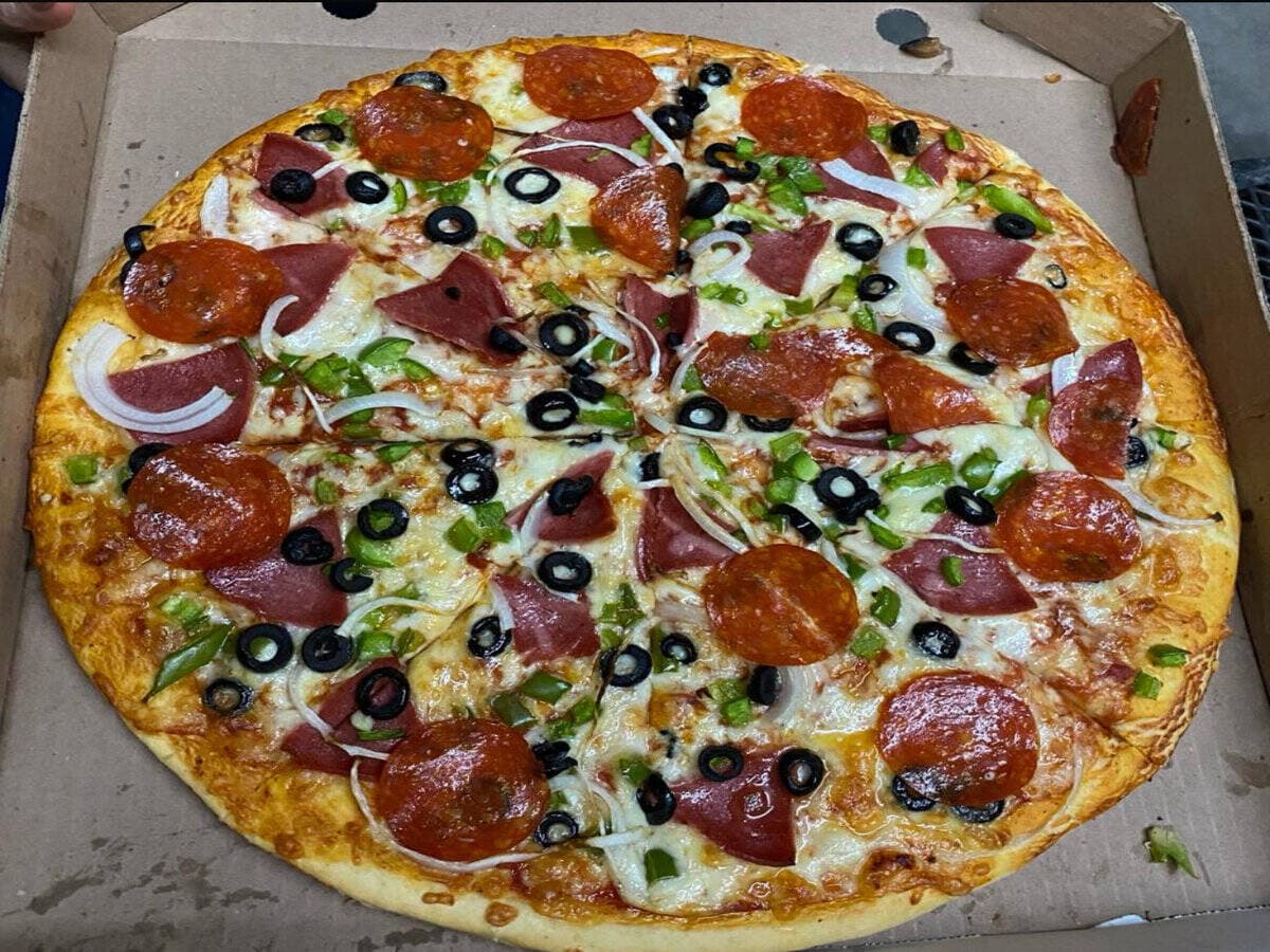 Viñedos Burger Pizzeria