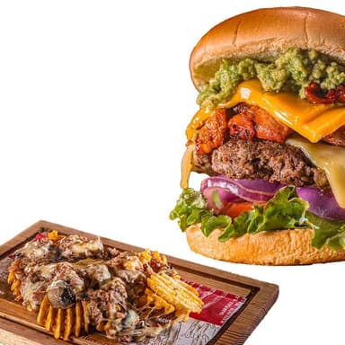 MEXICAN BURGER CON PORCION DE PAPA NACHOS