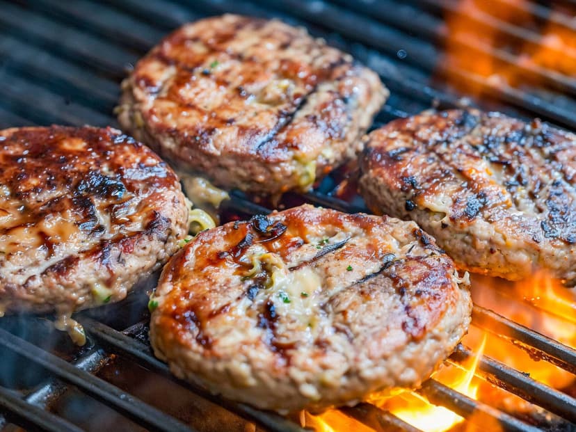 El Güero Burger al Carbon (suc. Avalos)