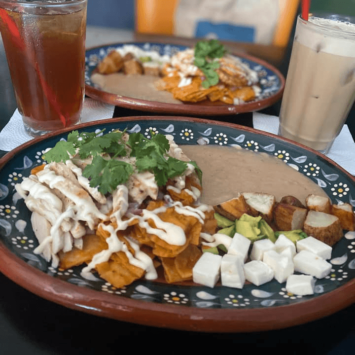 Chilaquiles Rojos o Verdes
