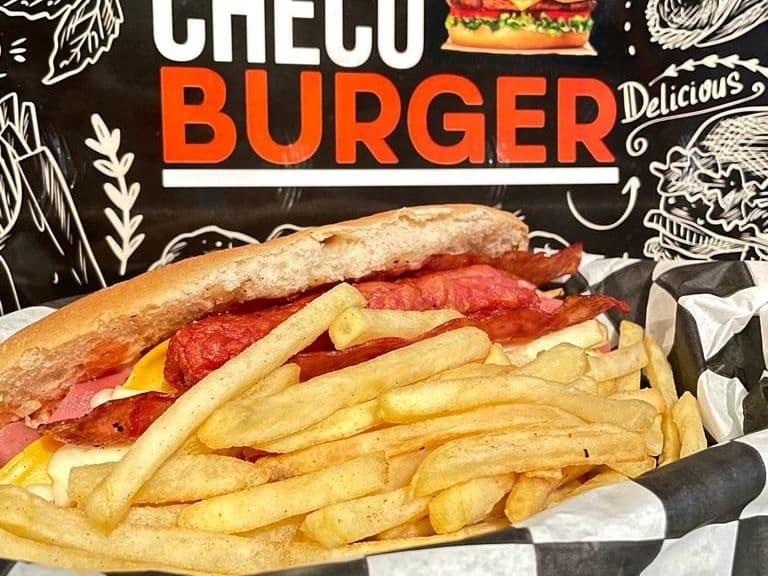 Hot Dog Bacon.