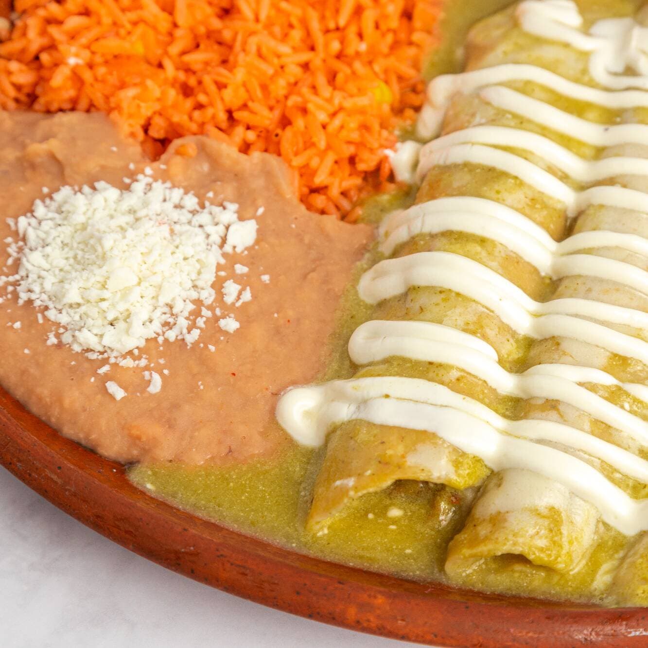 ⭐Enchiladas Suizas