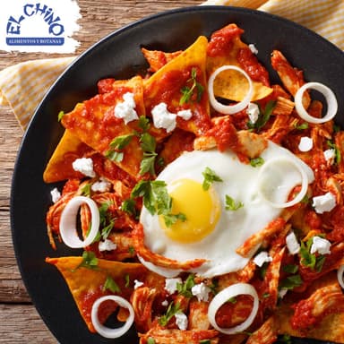 Chilaquiles Rojos (Poco Picante)