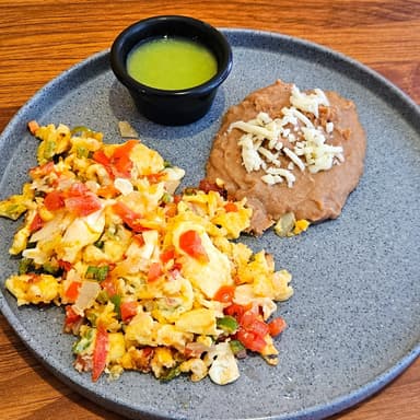 Huevos a la Mexicana