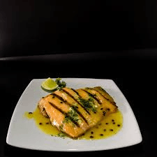 Salmón en Salsa de Maracuyá
