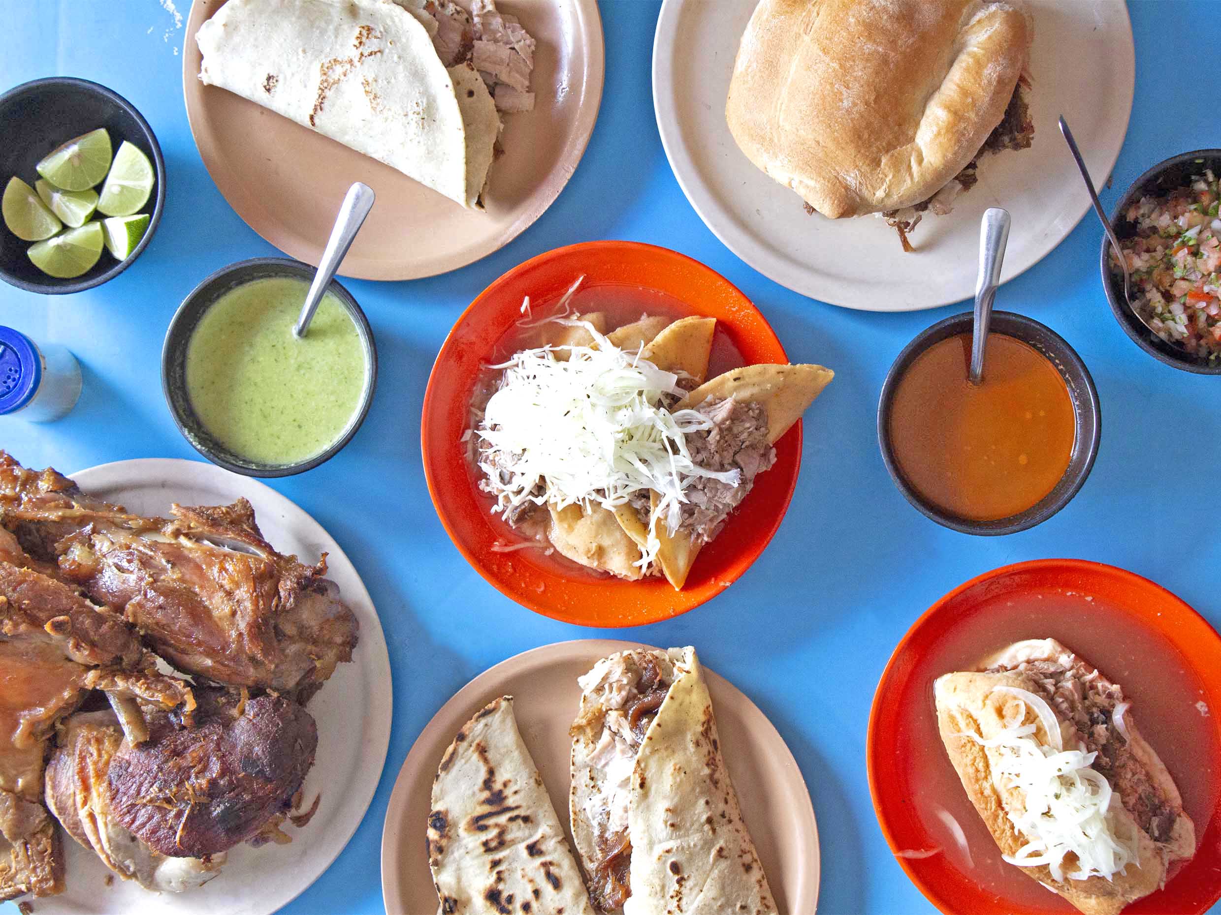 Tacos & Tortas Ahogadas La Pozarica