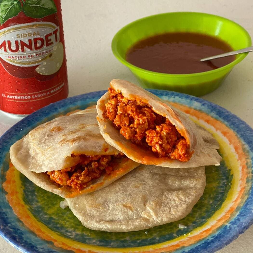 Gordita de Huevo Rojo
