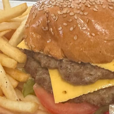 HAMBURGUESA DOBLE CARNE