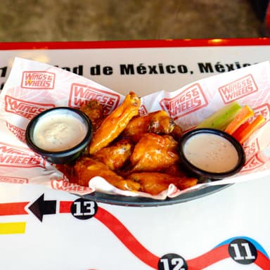 Orden de 12 Piezas de Alitas