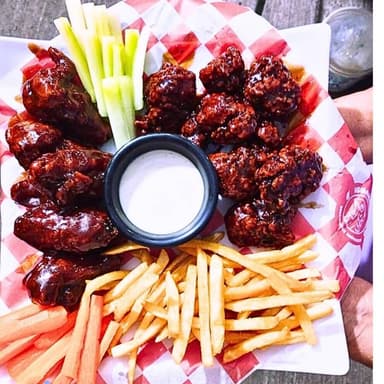 Combo Mixto Alitas, Boneless y Snack