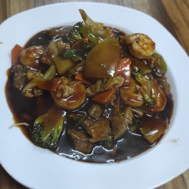 Chop Suey con Cerdo