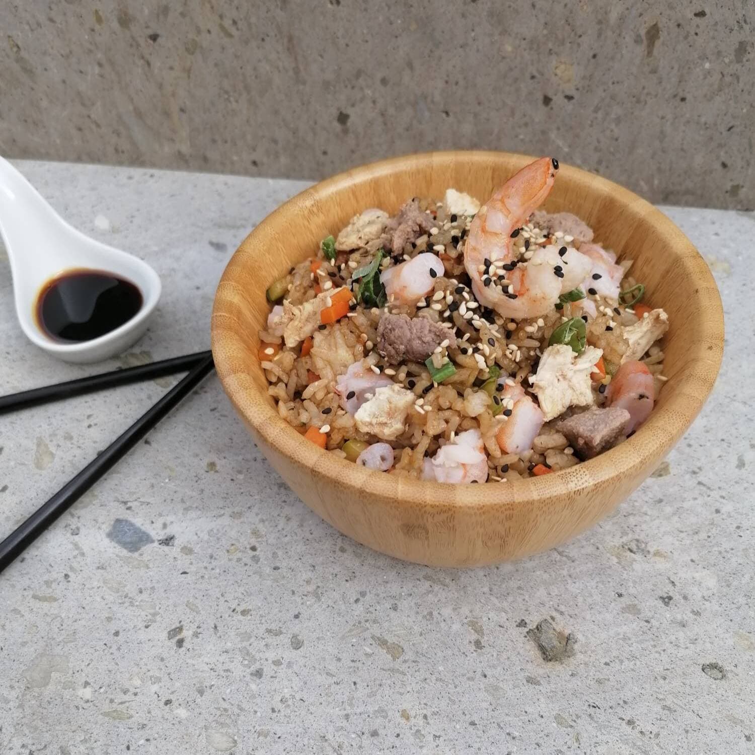 Yakimeshi Mixto 2 Ingredientes