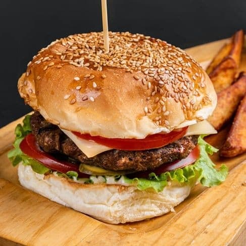 HAMBURGUESA + COCA-COLA GRATIS