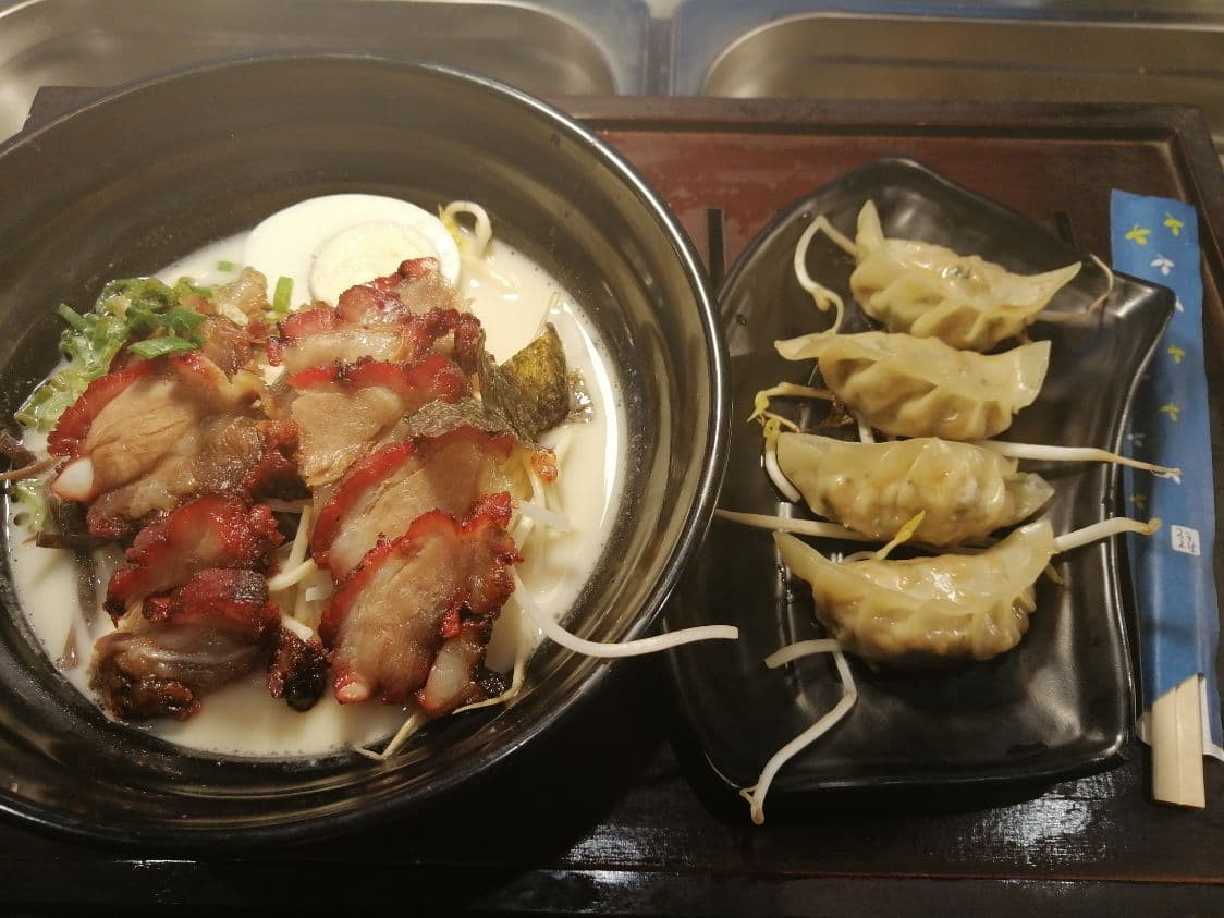 Ramen de Costilla y Dumpling