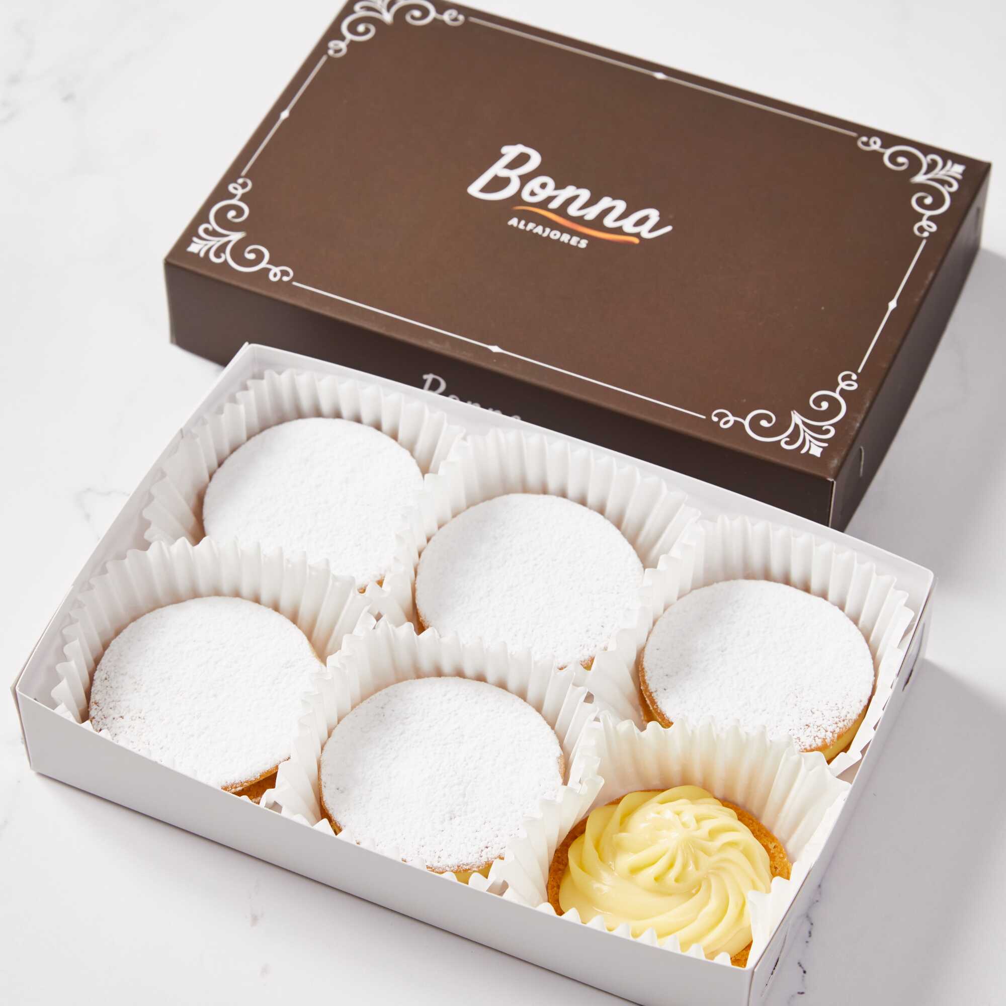 Alfajores Grandes de Crema Pastelera 6 uds