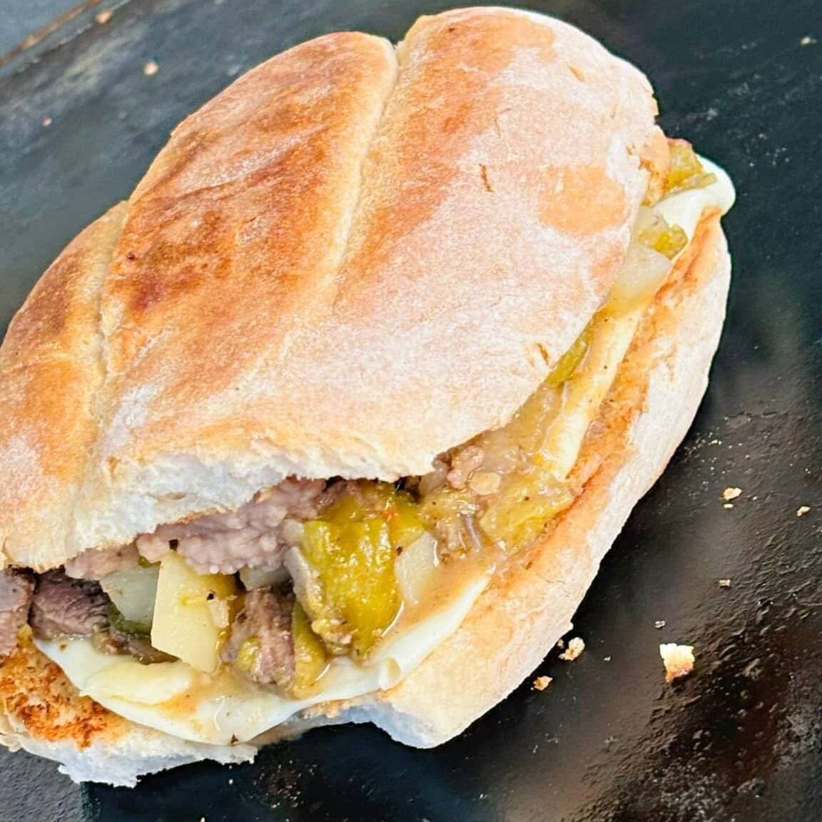 Torta de Chicharron en Salsa Verde