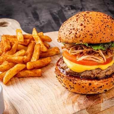 COMBO BURGER MODELO B + PAPAS