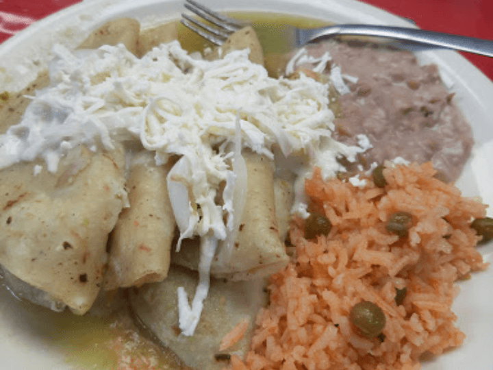 Combo Sopa+Enchiladas+Agua