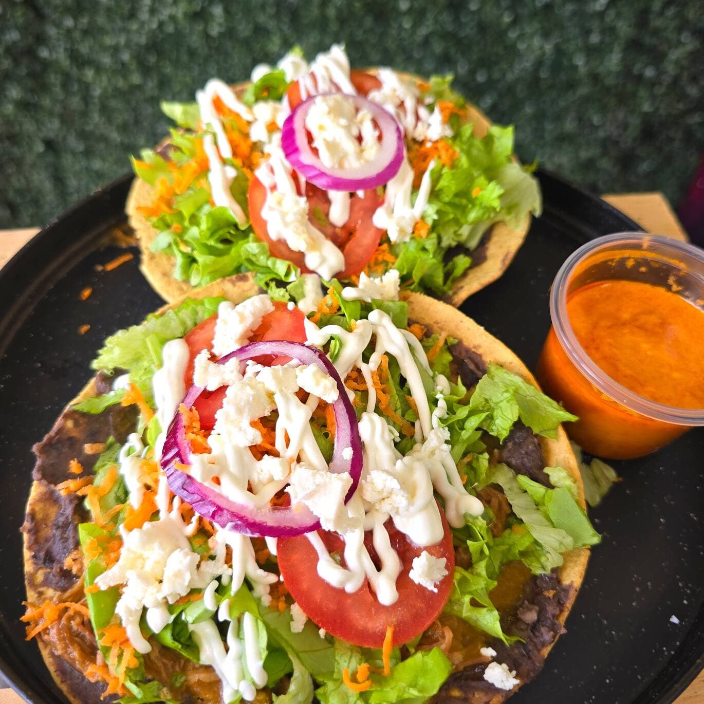Tostadas con Pollo