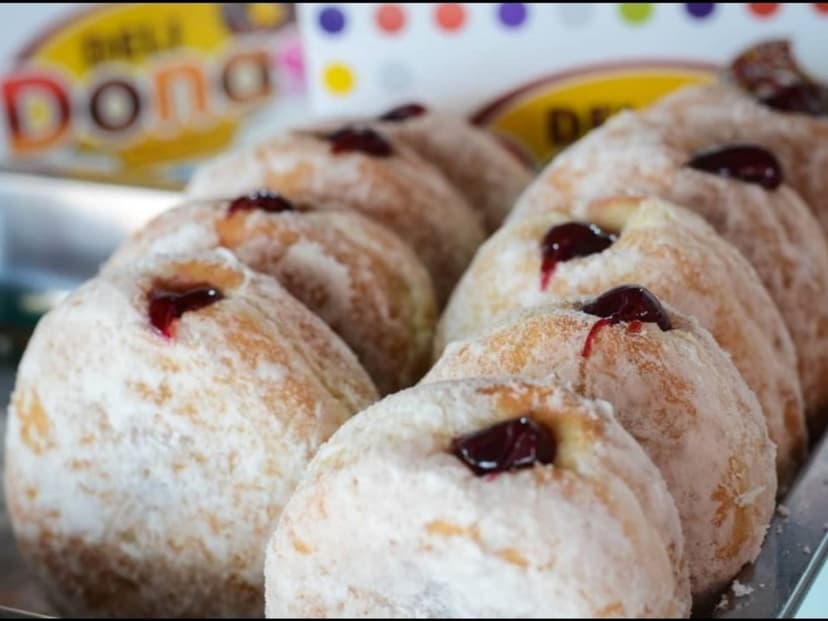 Deli Donas