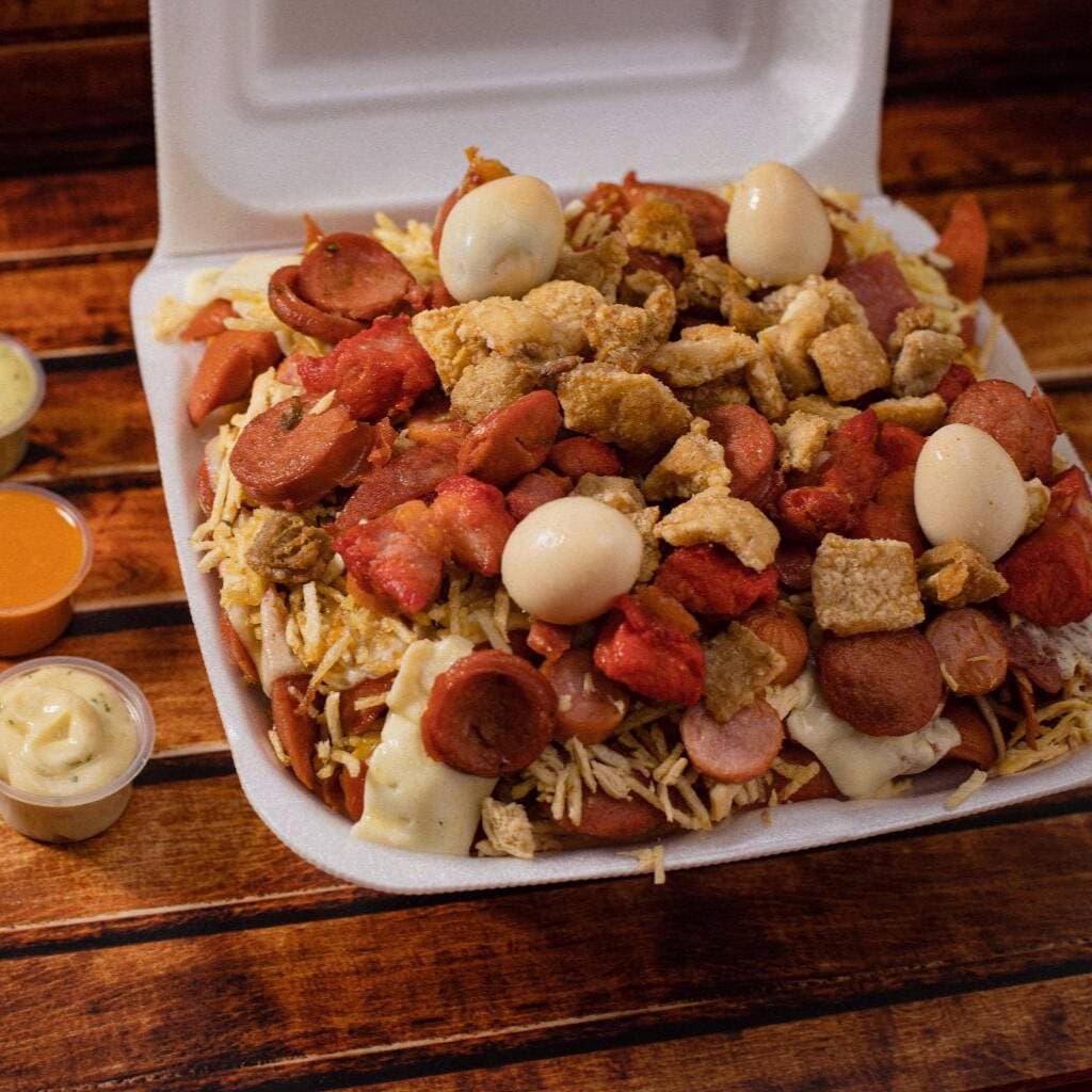 Combo Salchipapa MegaFamilar 4personas+Bebida1.5lt