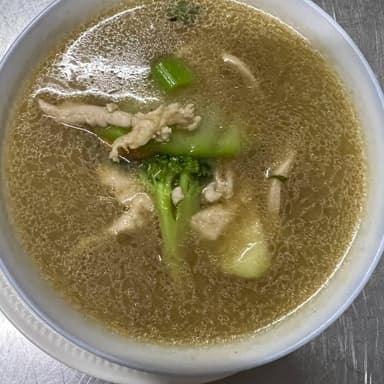 17-Sopa de Carne de Res con Vegetales