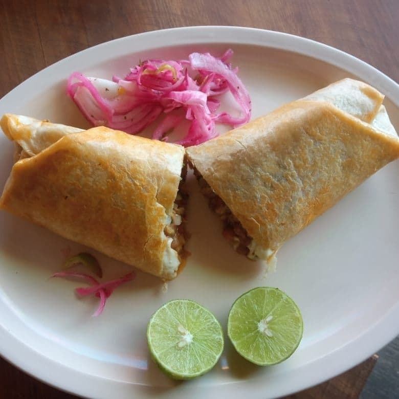 Combo Súper Burro + Consomé con Carne
