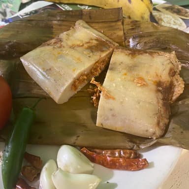 Tamal de Pollo con Mole