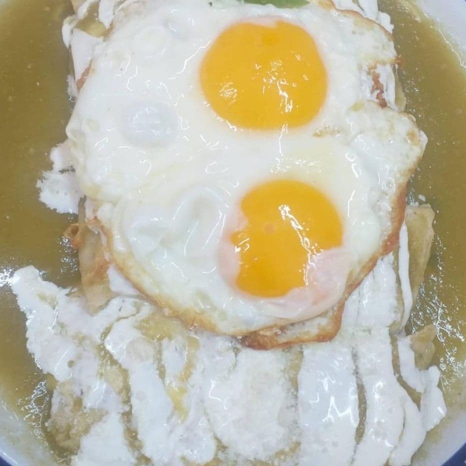 Enchiladas Verdes con Huevo