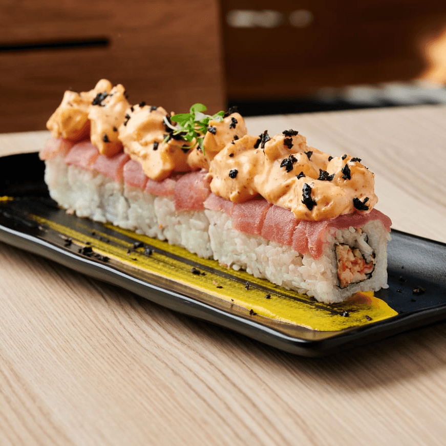 Spicy Tuna Roll 🍣❄️