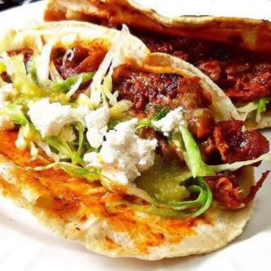 Quesadilla con Papas con Chorizo