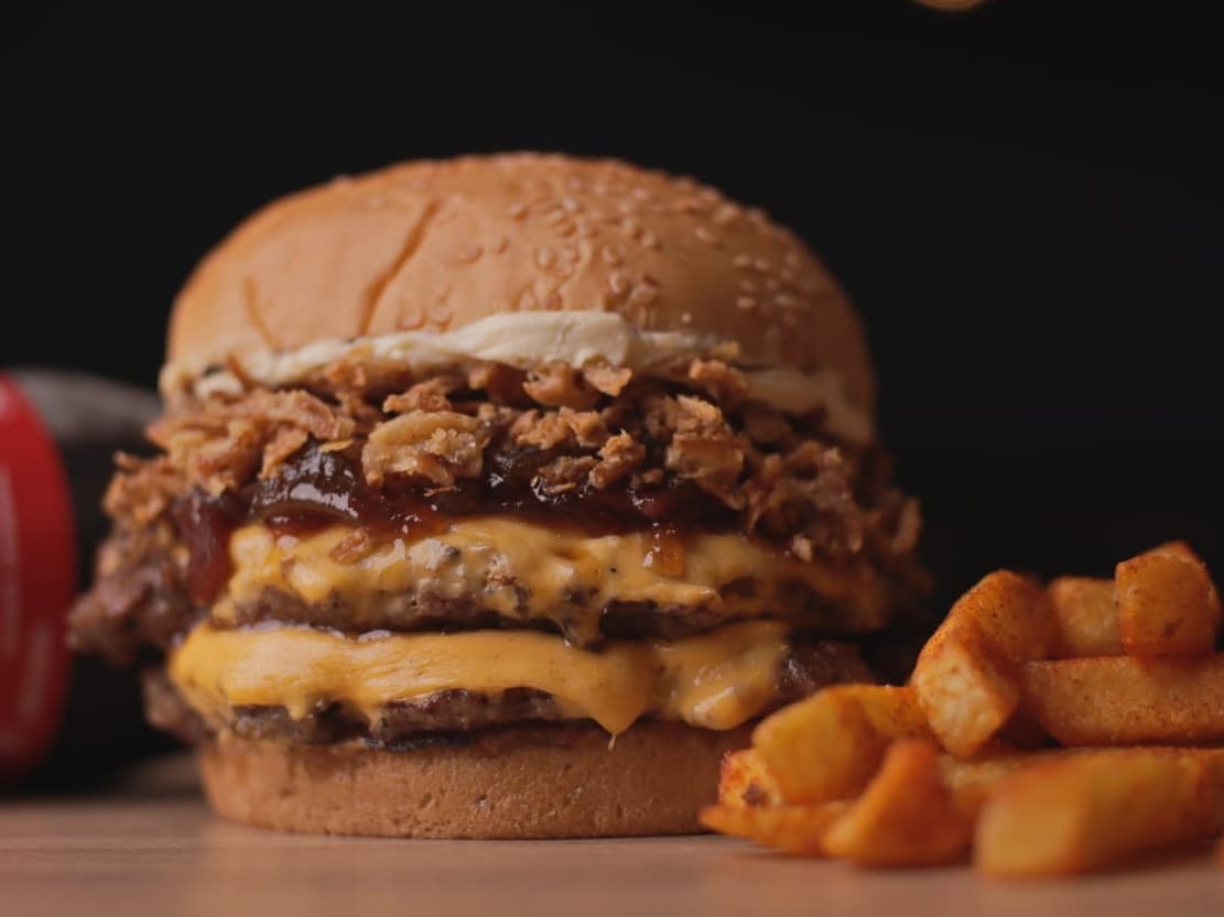 911 Burgers & Fries - Flora