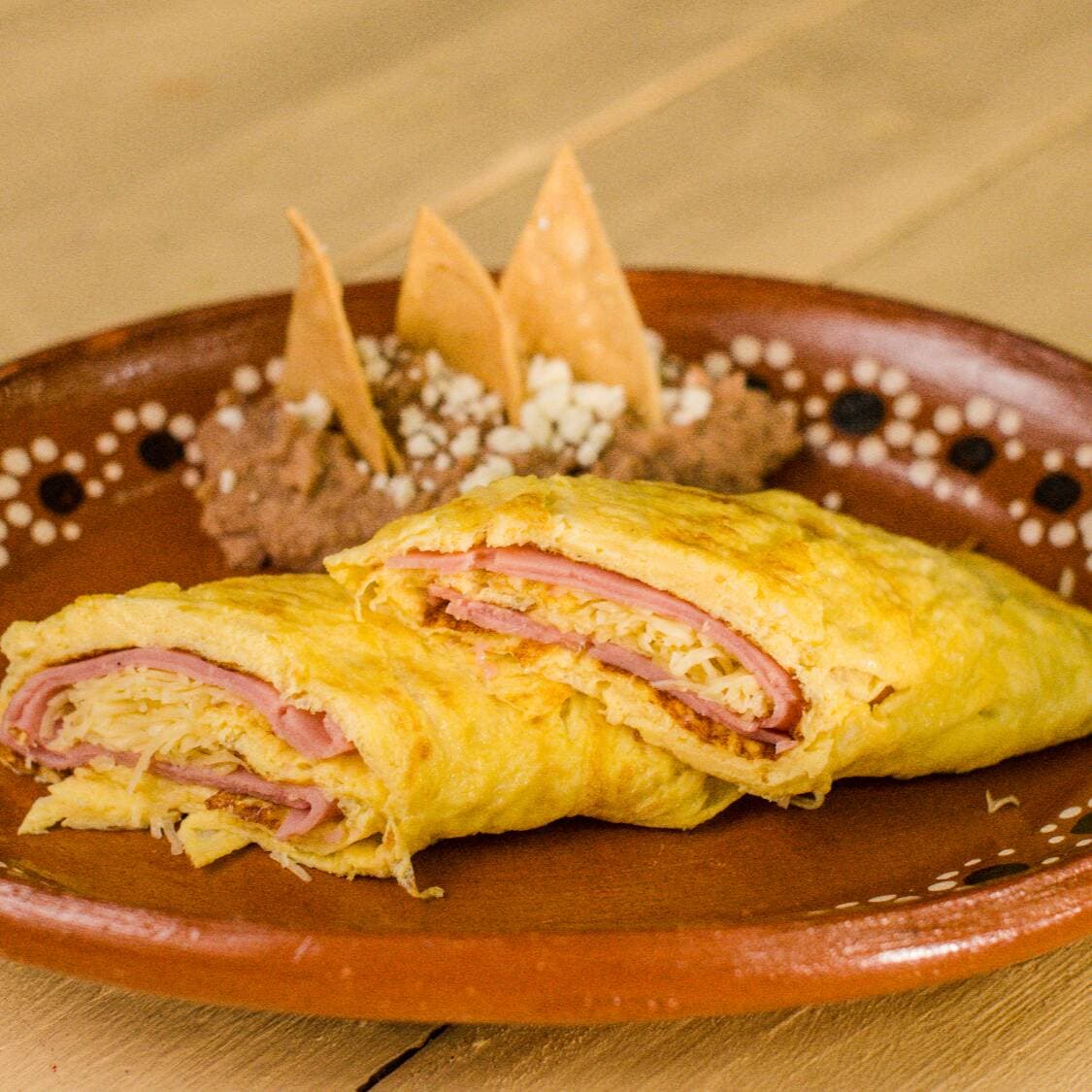 Omelette de Jamon y Queso