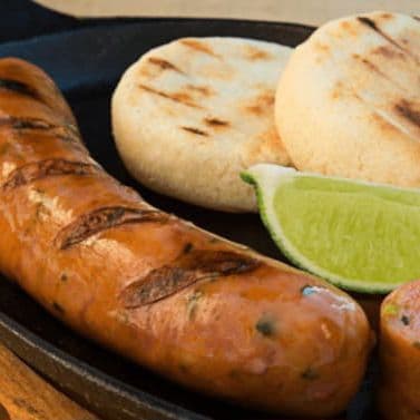 2x1 Arepas Asadas + Chorizo de Cerdo