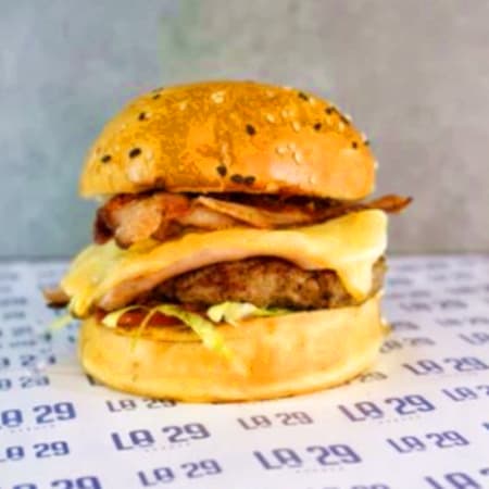 Hamburguesa Parrillera