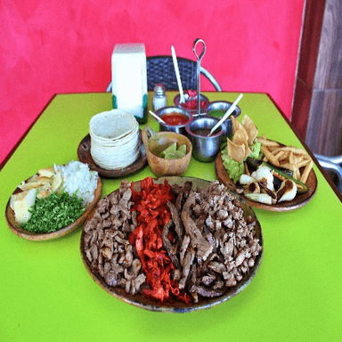 Parrillada Especial P/ 3 Personas