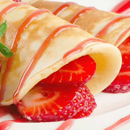 Crepa Lechera con Queso Crema y Fresas
