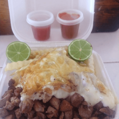 Orden Papas con Arrachera y Queso