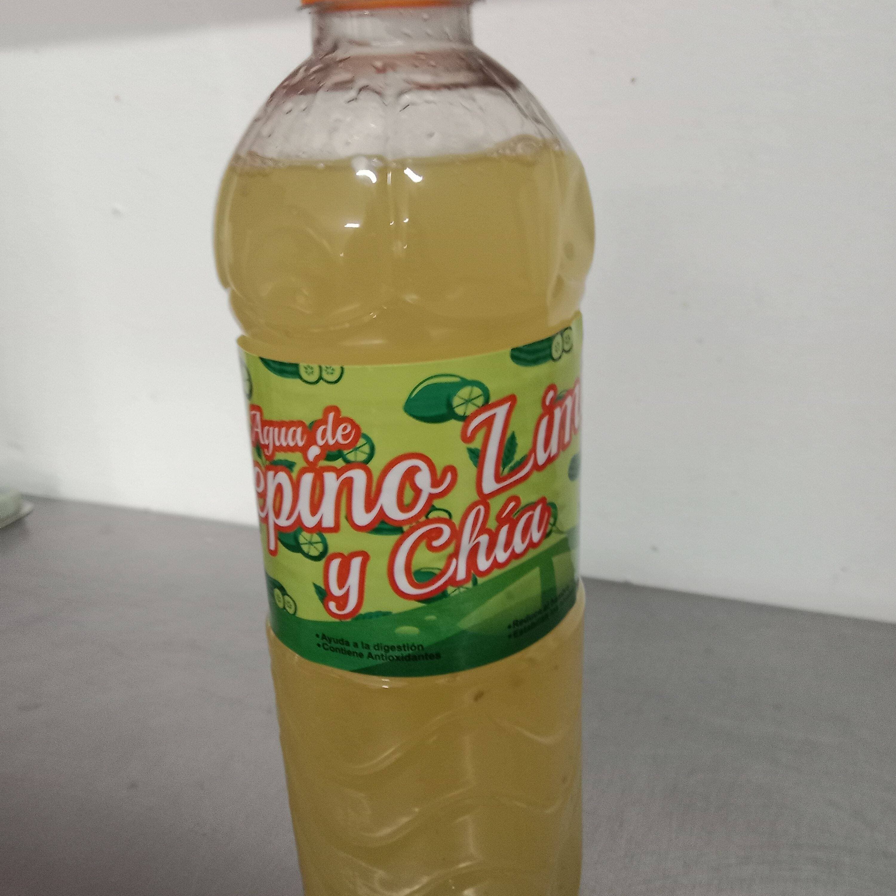 Agua Pepino & Chía